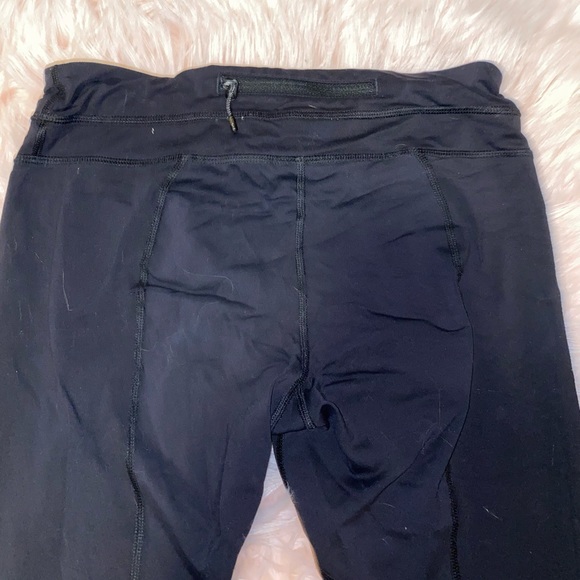 Lululemon 3/4 length leggings - Picture 2 of 3